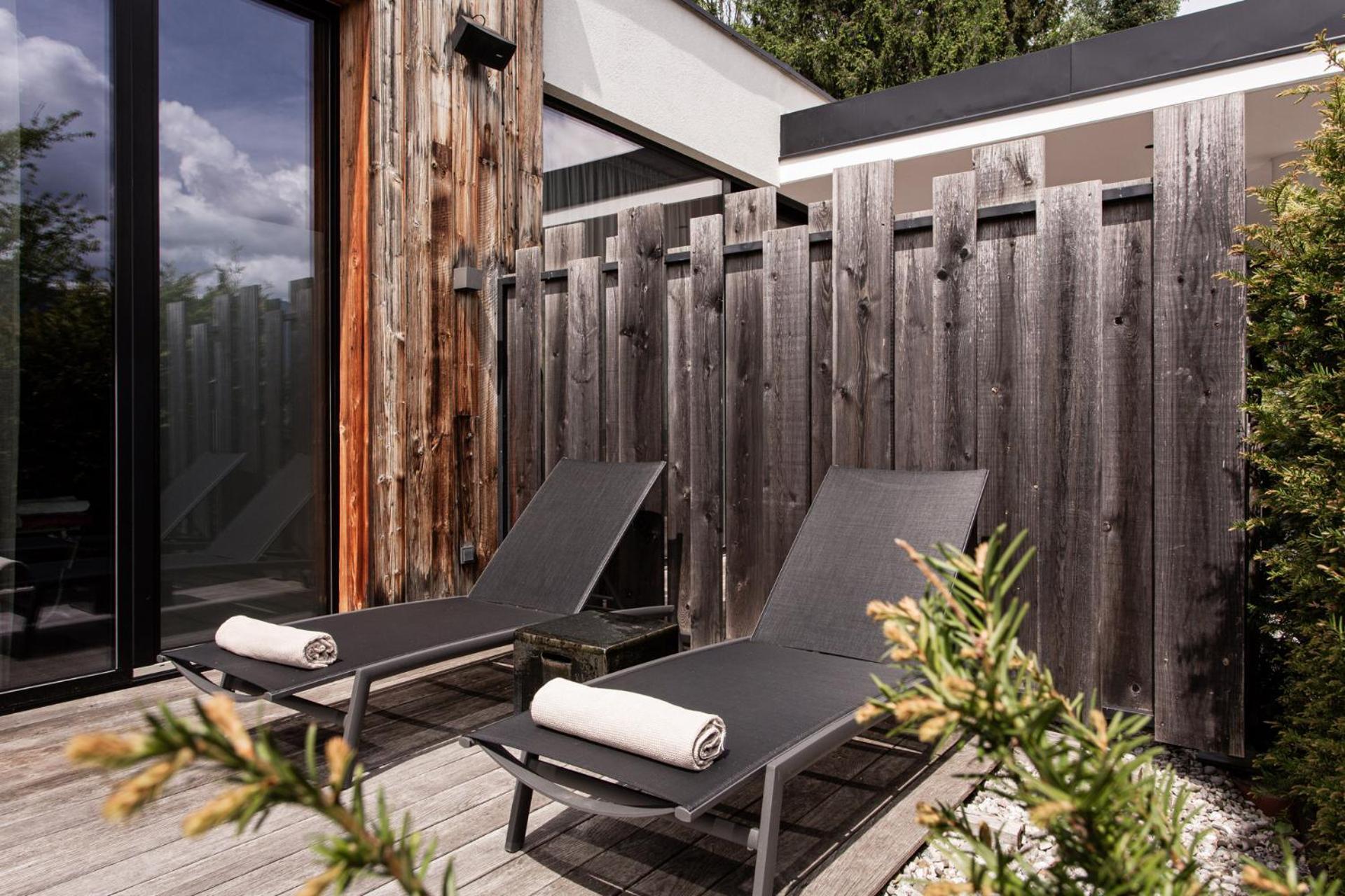 Senses Violett Suites - Adults Only Τσελ αμ Ζέε Εξωτερικό φωτογραφία